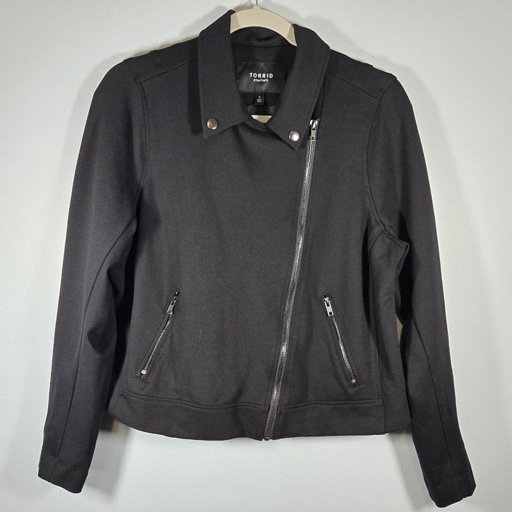 NWT Torrid Black Ponte Moto Jacket Premium‎ Zip Front Womens Size 0 (L / 12)